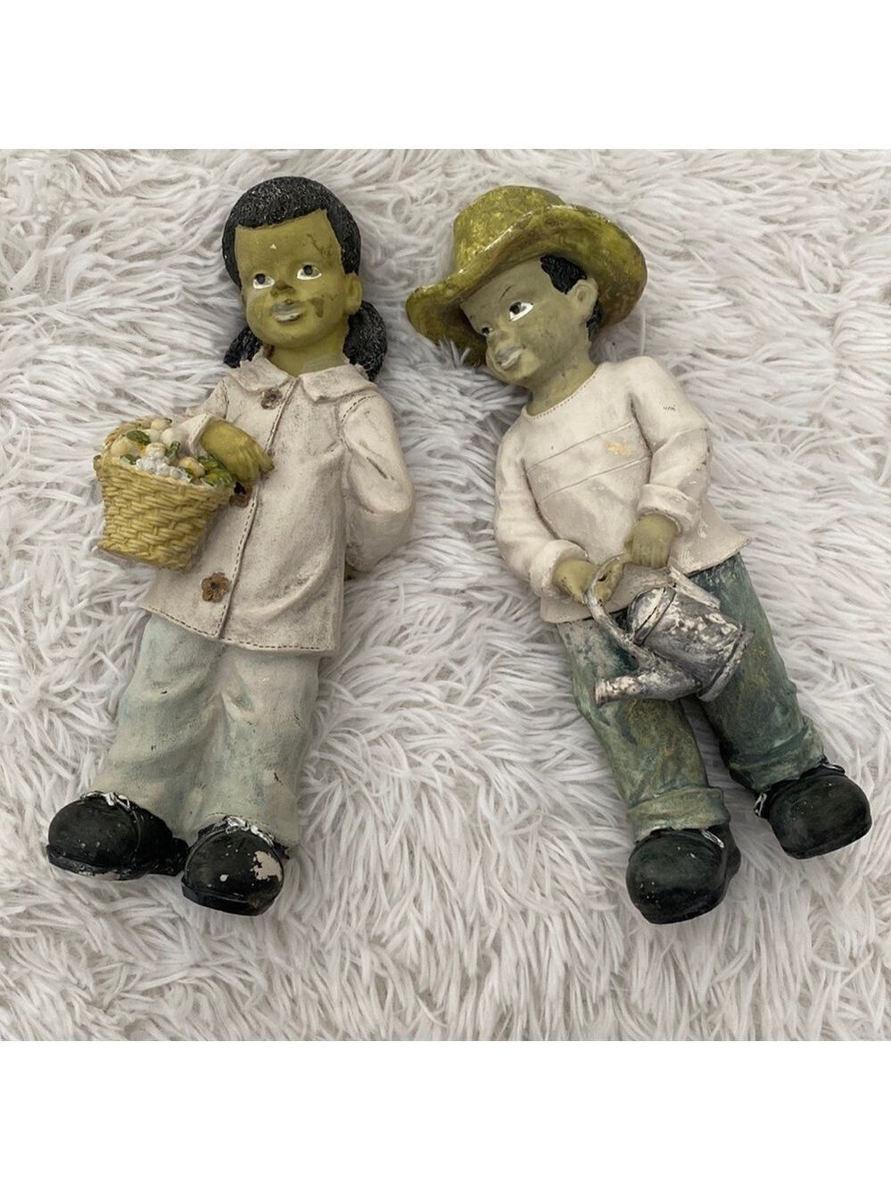 Old figures farming couple